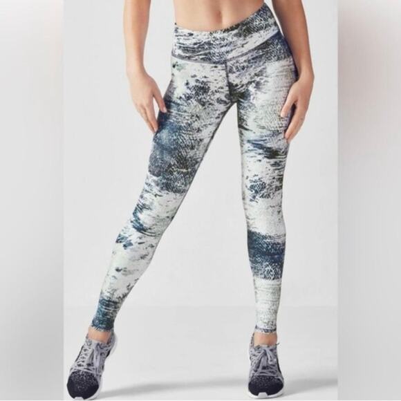 Fabletics Pants - Fabletics Salar Powerhold Leggings size S